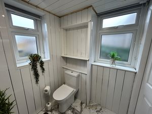 Photo 10- click for photo gallery